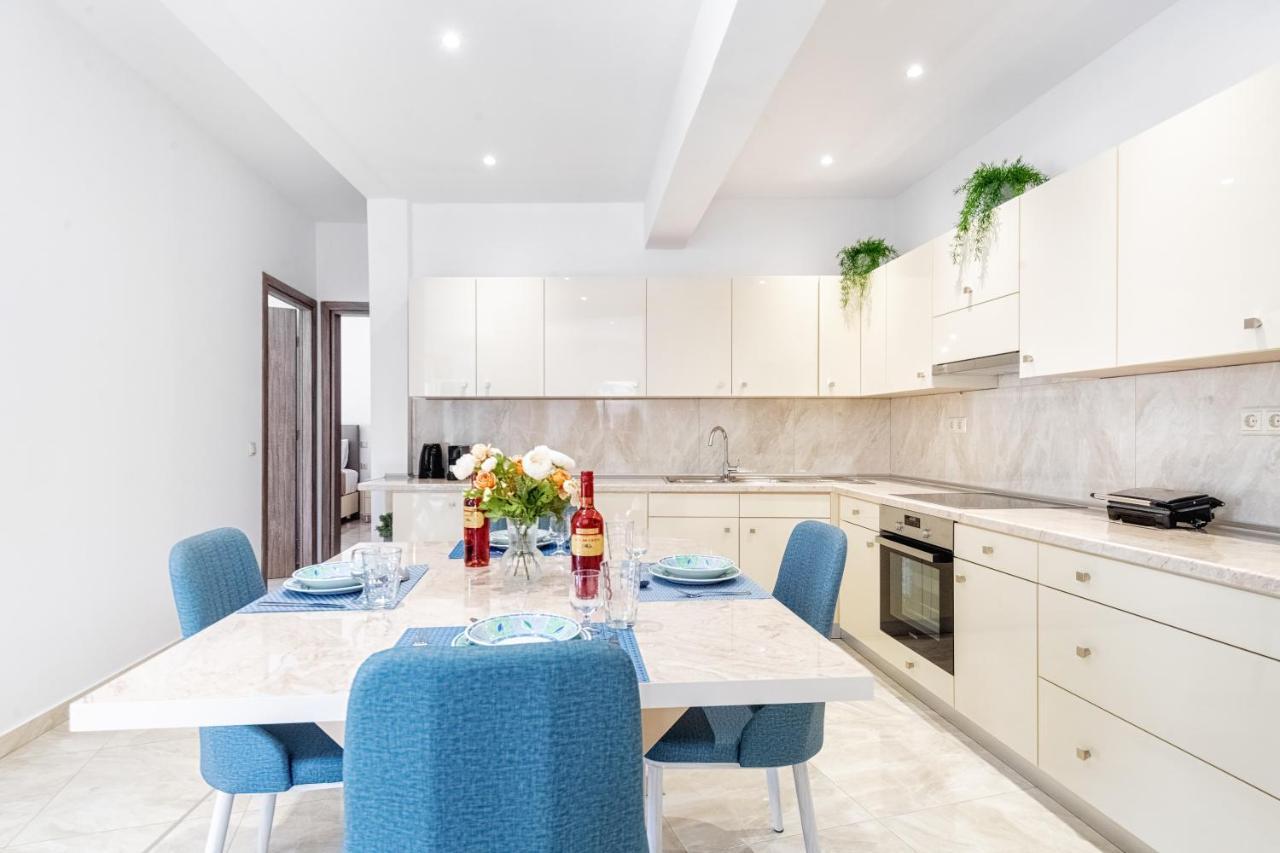4You Luxury Apartments By Keyplanner Moraitika Extérieur photo