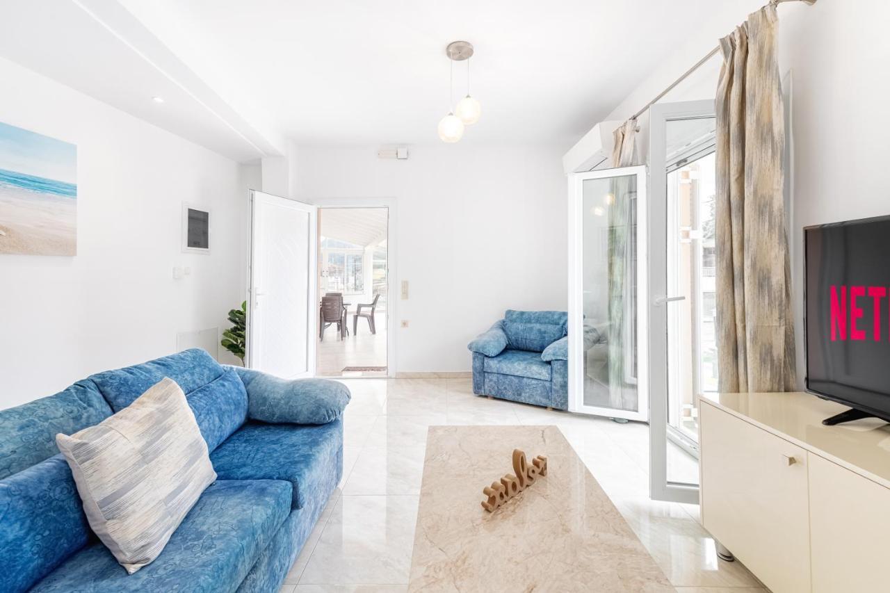 4You Luxury Apartments By Keyplanner Moraitika Extérieur photo