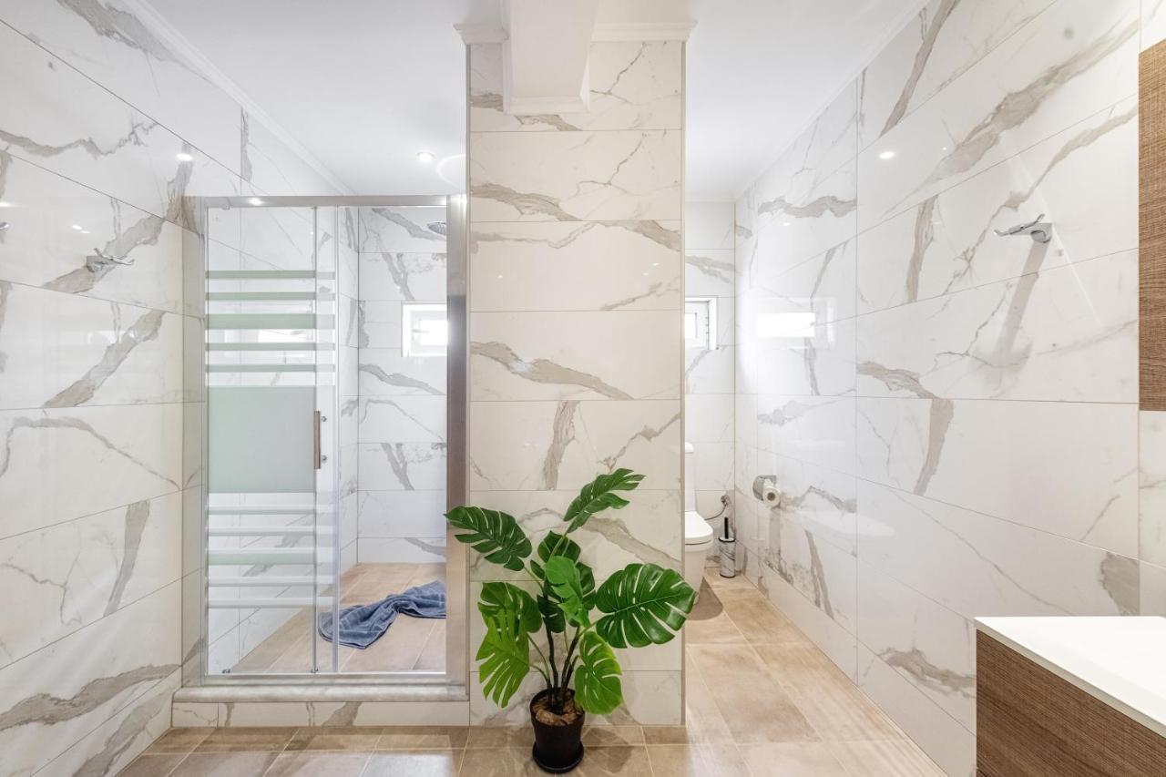 4You Luxury Apartments By Keyplanner Moraitika Extérieur photo