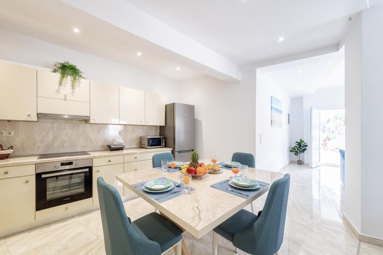 4You Luxury Apartments By Keyplanner Moraitika Extérieur photo