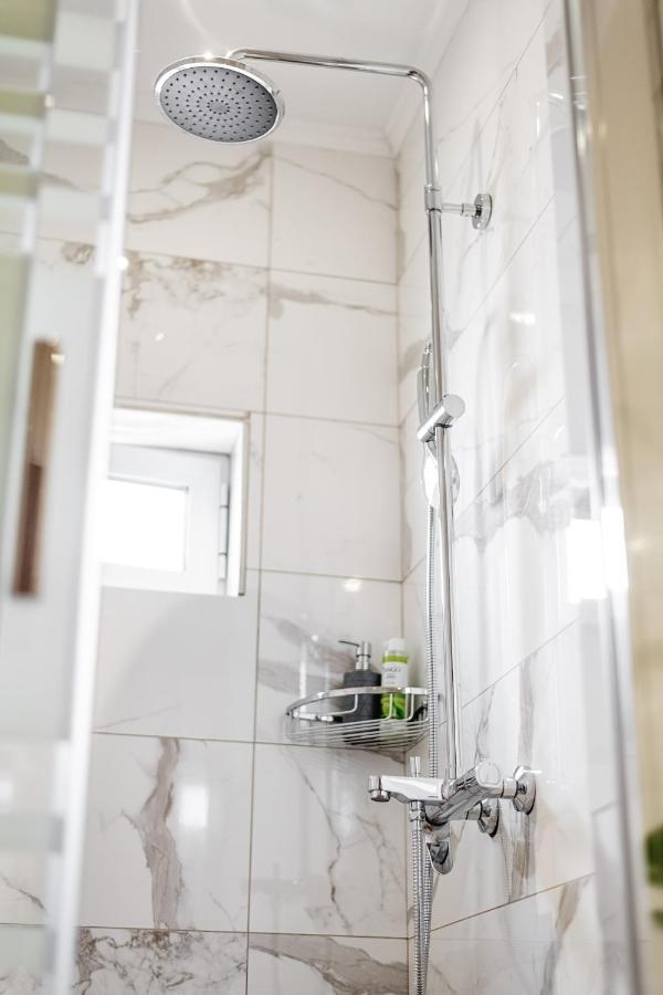 4You Luxury Apartments By Keyplanner Moraitika Extérieur photo