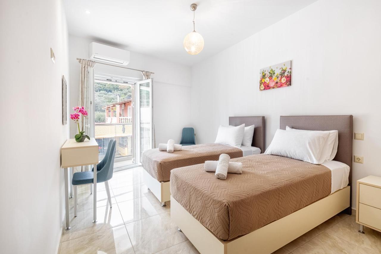 4You Luxury Apartments By Keyplanner Moraitika Extérieur photo