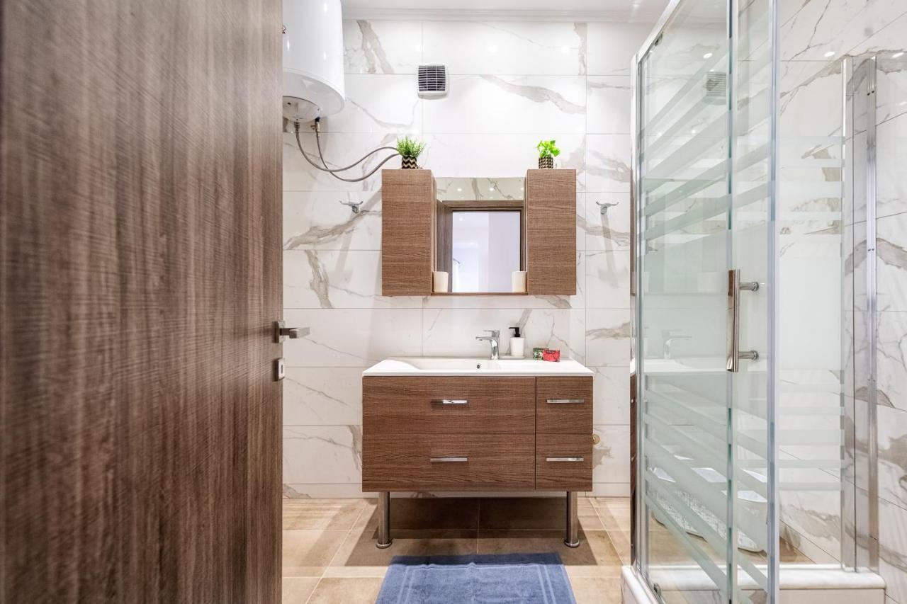 4You Luxury Apartments By Keyplanner Moraitika Extérieur photo