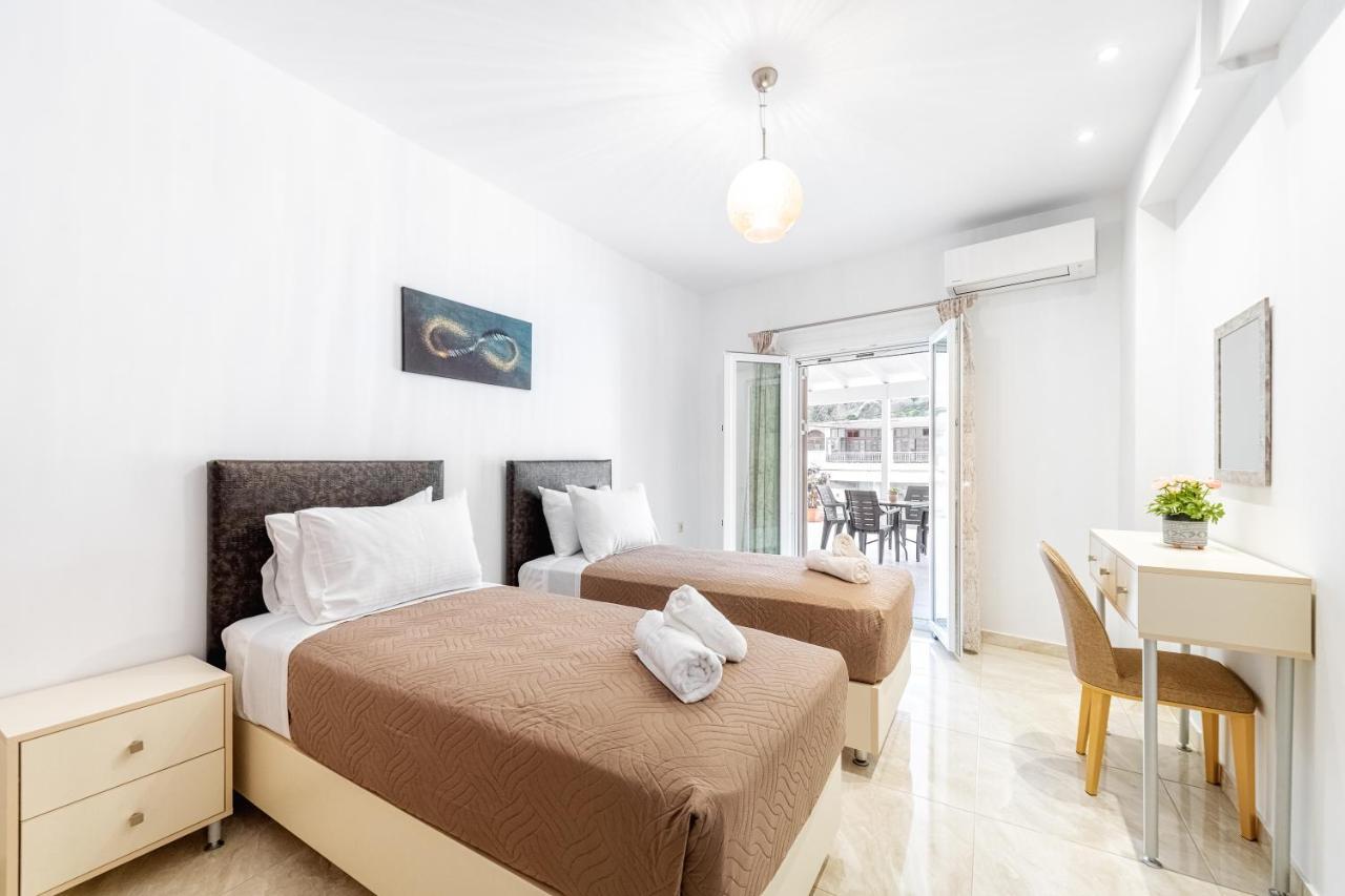 4You Luxury Apartments By Keyplanner Moraitika Extérieur photo