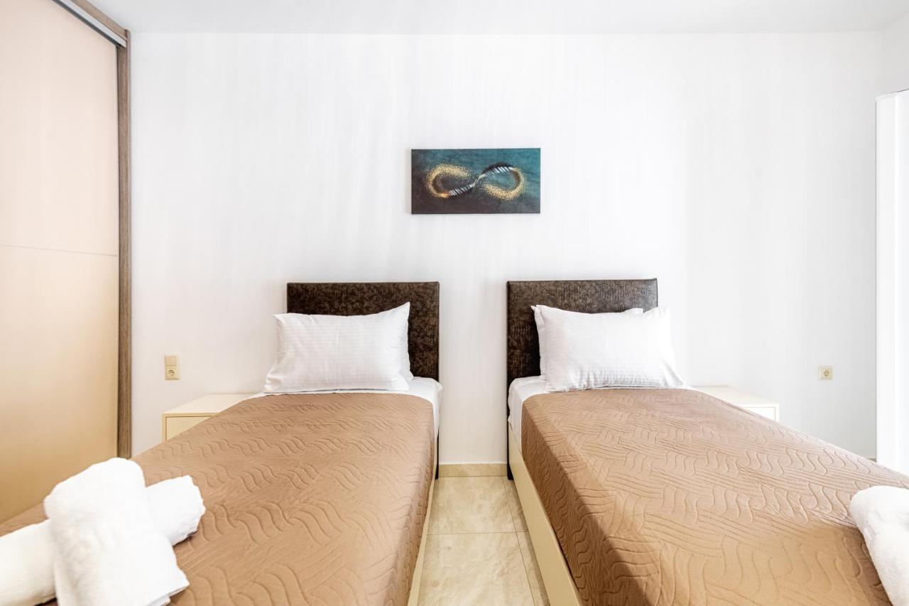4You Luxury Apartments By Keyplanner Moraitika Extérieur photo
