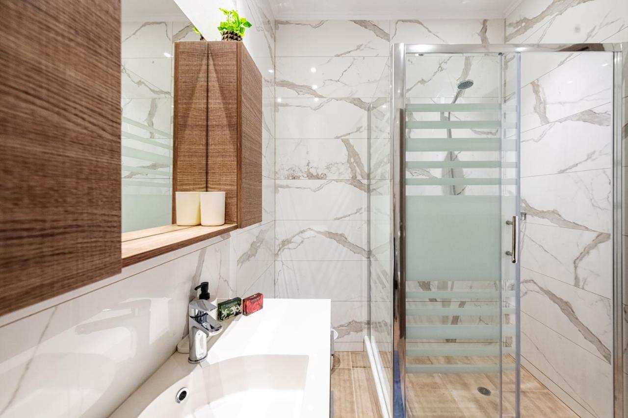 4You Luxury Apartments By Keyplanner Moraitika Extérieur photo