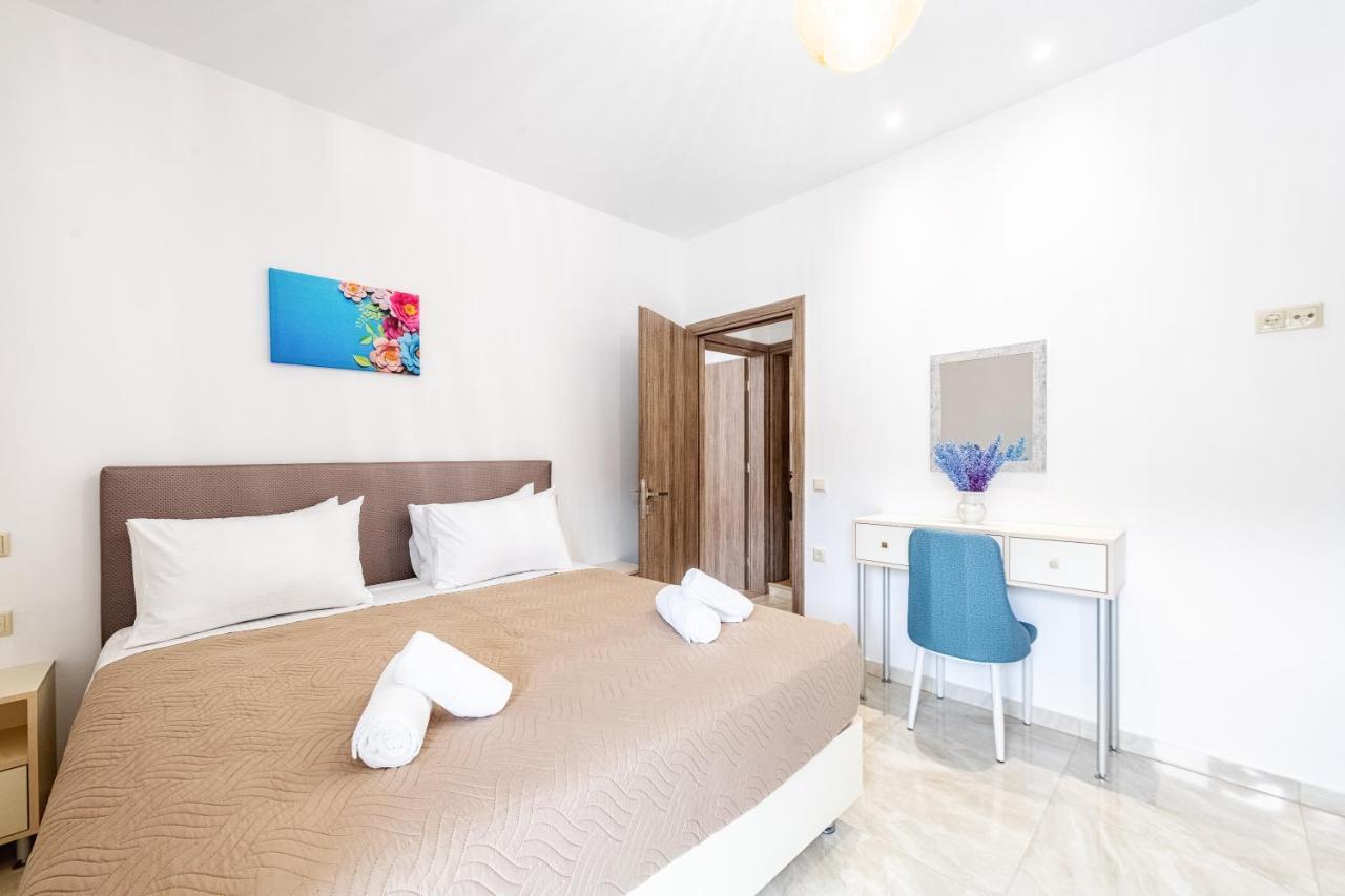 4You Luxury Apartments By Keyplanner Moraitika Extérieur photo